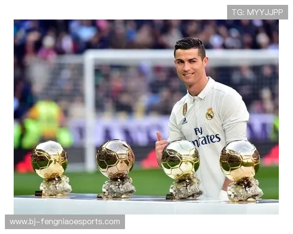 踢足球超帅的球星们：颜值与实力并存的足球天王们